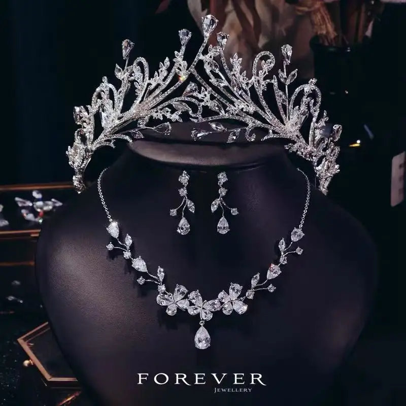 CC Zirconia Tiara Jewelry Set for Women Wedding Accessory Bridal Dress Silver Color Engagement Crown Stud Earring Necklace Sets