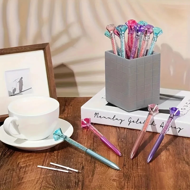 Set mit 5 Diamant-Stiften, elegante Schreibgeräte mit Kristallapplikationen, ideal als Geschenk, für das Büro und für besondere Anlässe. – Detail 8
