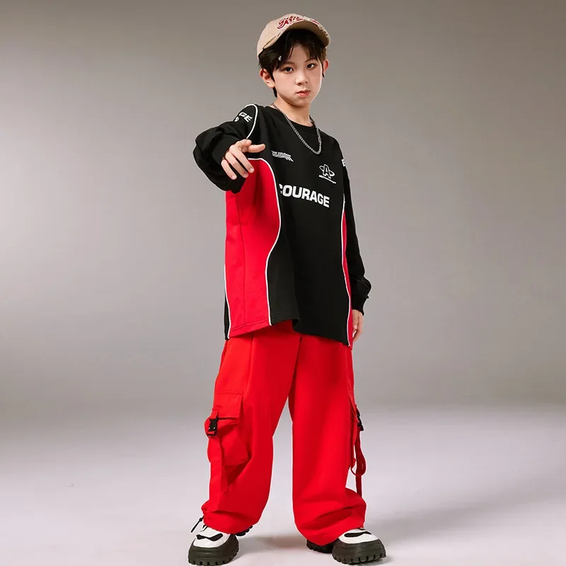 ชุดเสื้อสเวตเชิ้ตฮิปฮอปลำลองสำหรับเด็กผู้ชาย กางเกงคาร์โก้สีแดง เสื้อสำหรับเต้นสตรีทเด็กผู้หญิง กางเกงขายาวสีแดง ชุดเสื้อผ้าสำหรับกลุ่ม ชุดสตรีทแวร์ ชุดแจ๊ส