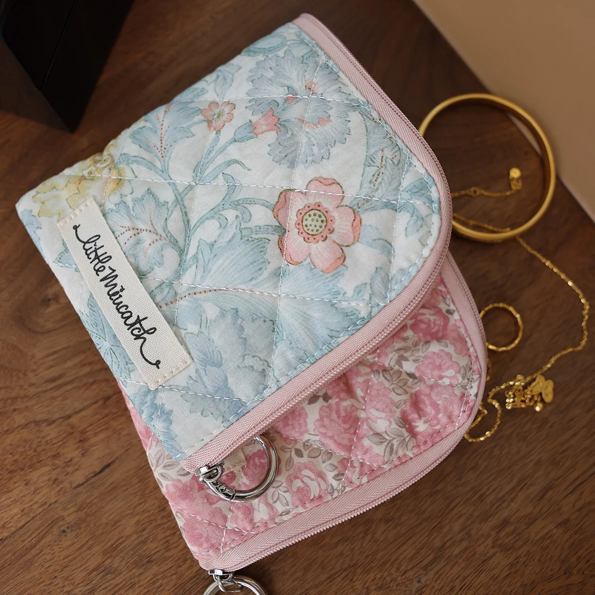 

Мягкий кошелек для монет с цветочным принтом