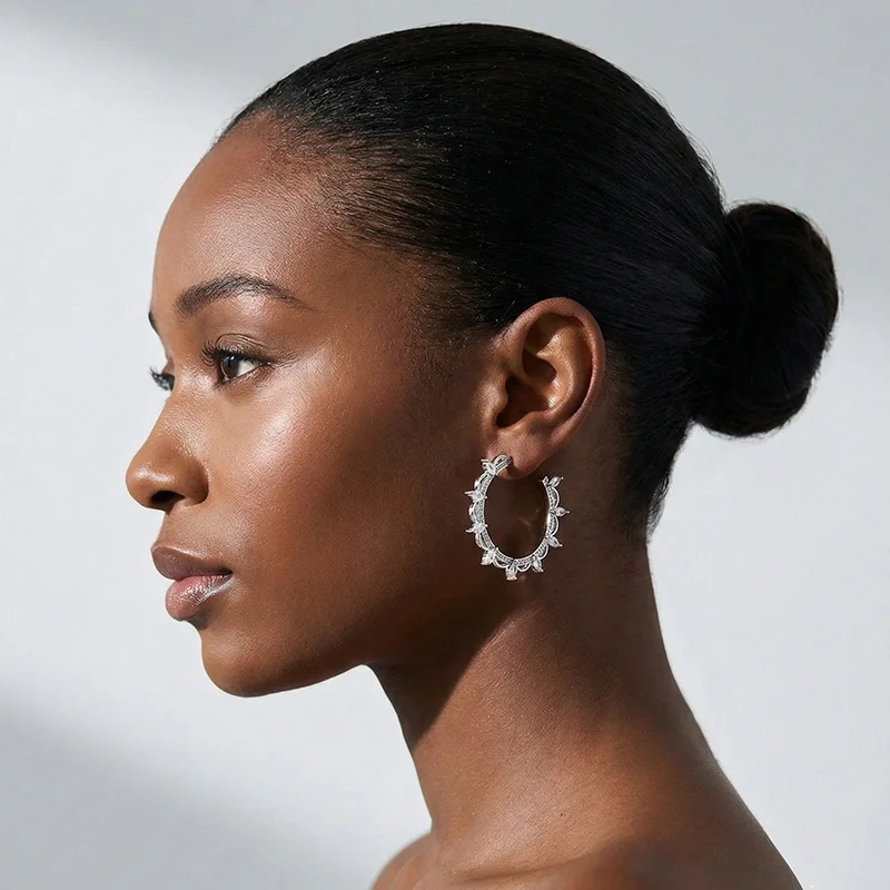Luxury Marquise Cut Crystal Big Hoop Earrings for Women Modern Avant-Garde Spiky Sunburst Edge Circle Statement Party Jewelry