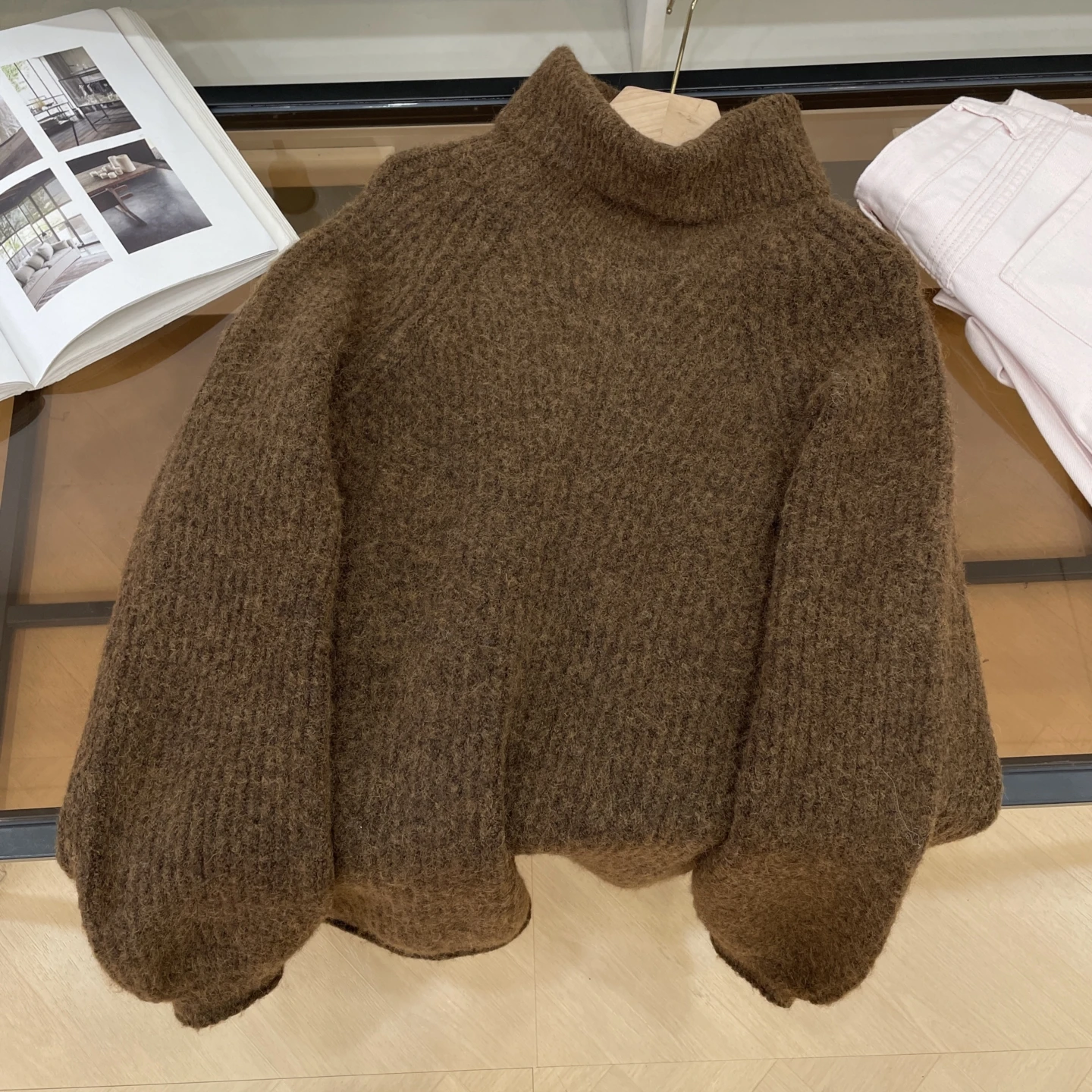 Faionable Thi chaud femmes tricots coupe droite pull aérien Sle automne hiver vêtements doux Sle J24