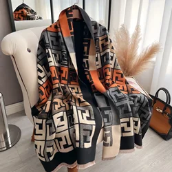 2024 Elegante Pashmina da donna Autunno e Inverno Calore spesso Double Sided Lettera Scialle con nappa Sciarpa coperta antivento resistente al freddo