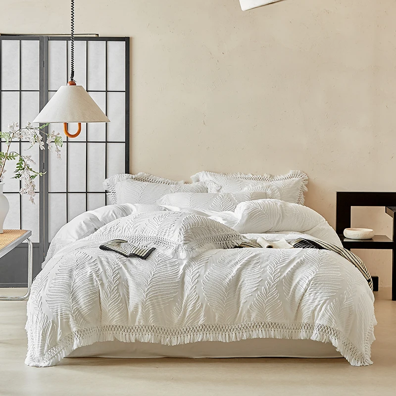 

Modern Flower Cutting Large Tassel Style Bedding Set High Quality Skin Friendly Fabric Bed Sheet/Fitted Sheet Queen King Size