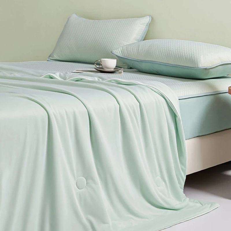 

Breathable Cooling Blanket for Bed Double Sided Cold Feel Summer Quilt Lightweight Air Conditioning Comforter Queen Thin Blanket