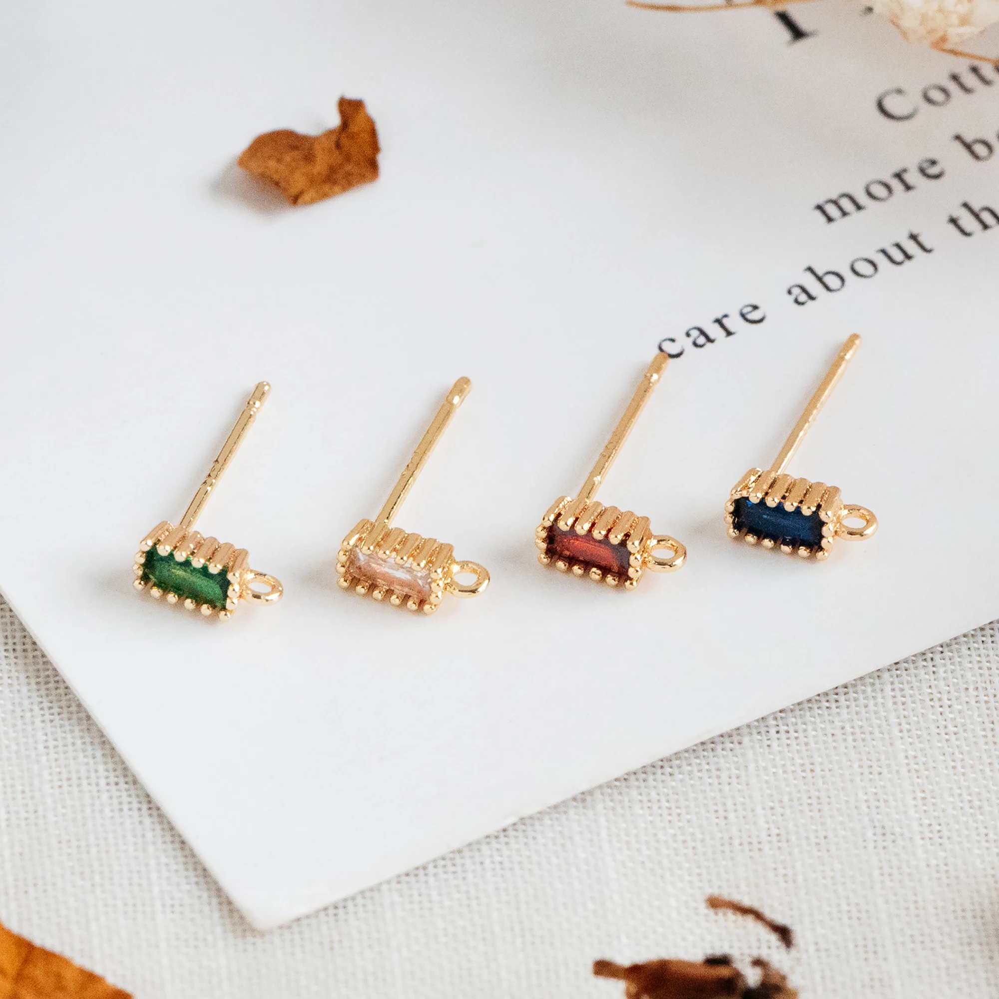 

10 шт. CZ Pave изумрудные/прозрачные/красные/синие геометрические прямоугольные серьги-гвоздики, для изготовления ювелирных изделий, аксессуары «сделай сам» ( # ГБ-2100)