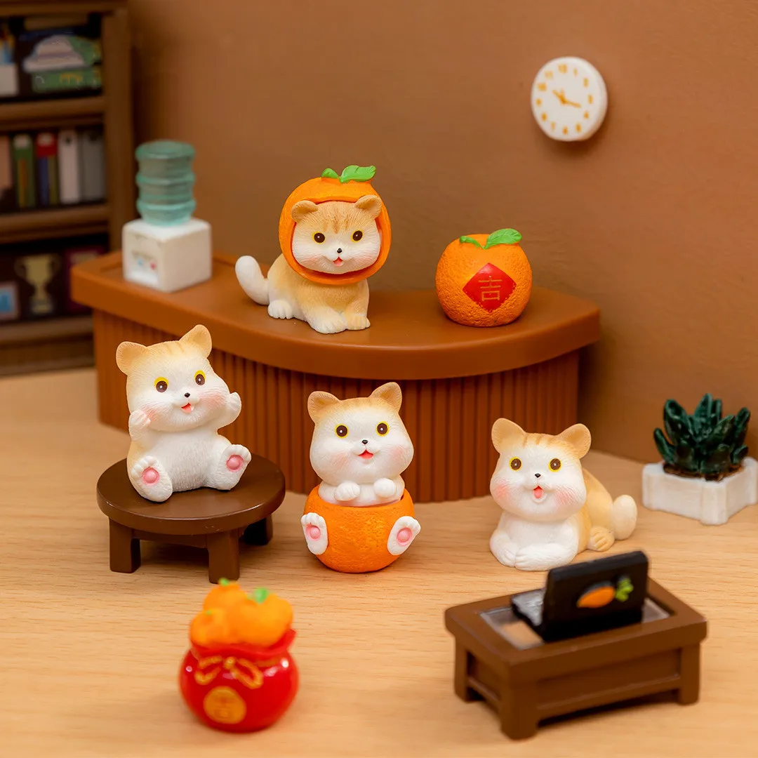 Figurines Miniatures Cartoon Cute Orange Cat Micro Landscape Ornaments For Home Decorations Room Decor DIY Desk Accessories