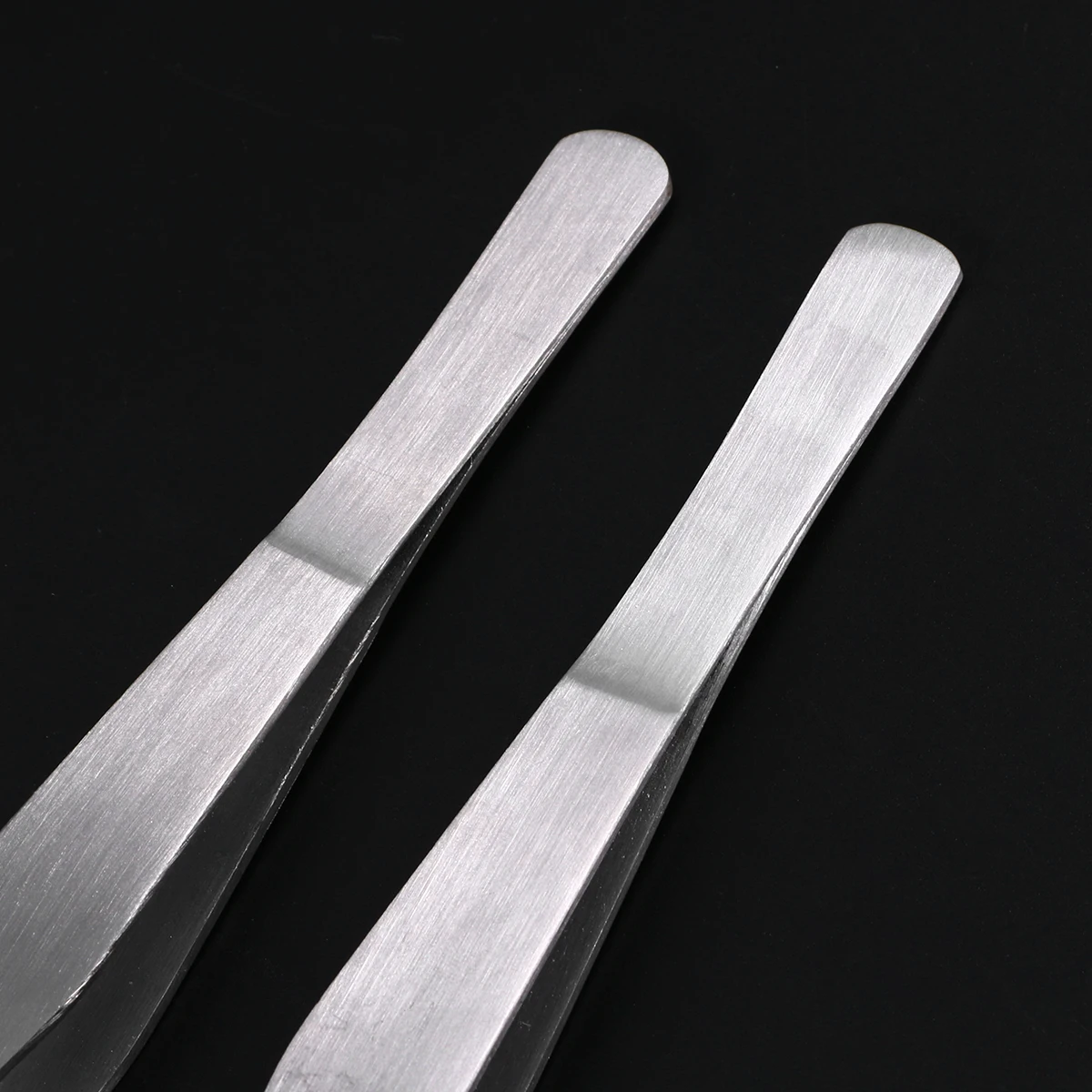 

2 Pcs Aquatic Plant Tweezers Set Straight Curved Stainless Steel Fish Tank Aquarium Trimming Professional Tools