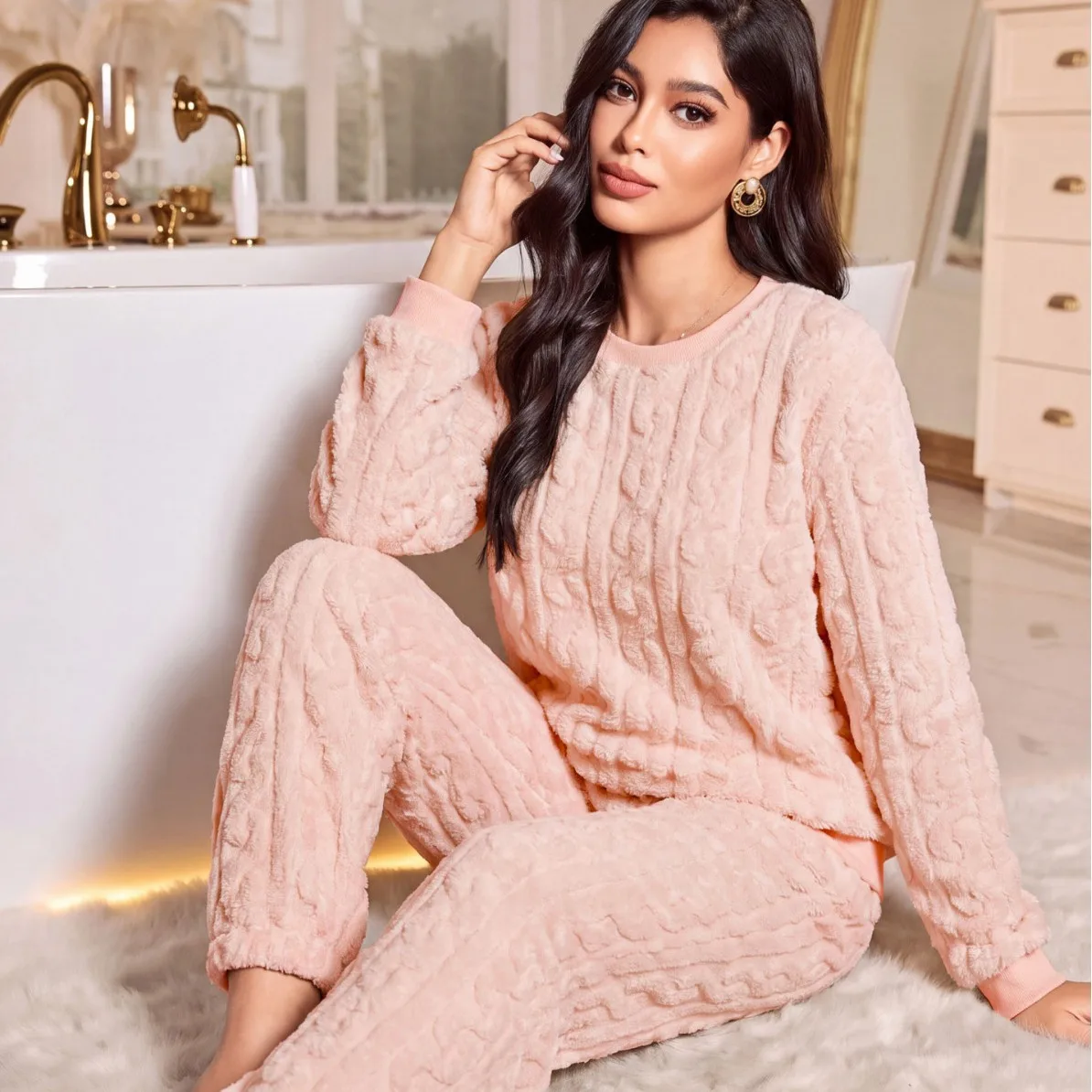 Women Fleece Pajamas Set Autumn Winter Thick Warm Coral Velvet Long Sleeve Top+Elastic Cuff Pants 2‑Piece Suit Casual Sleepwear