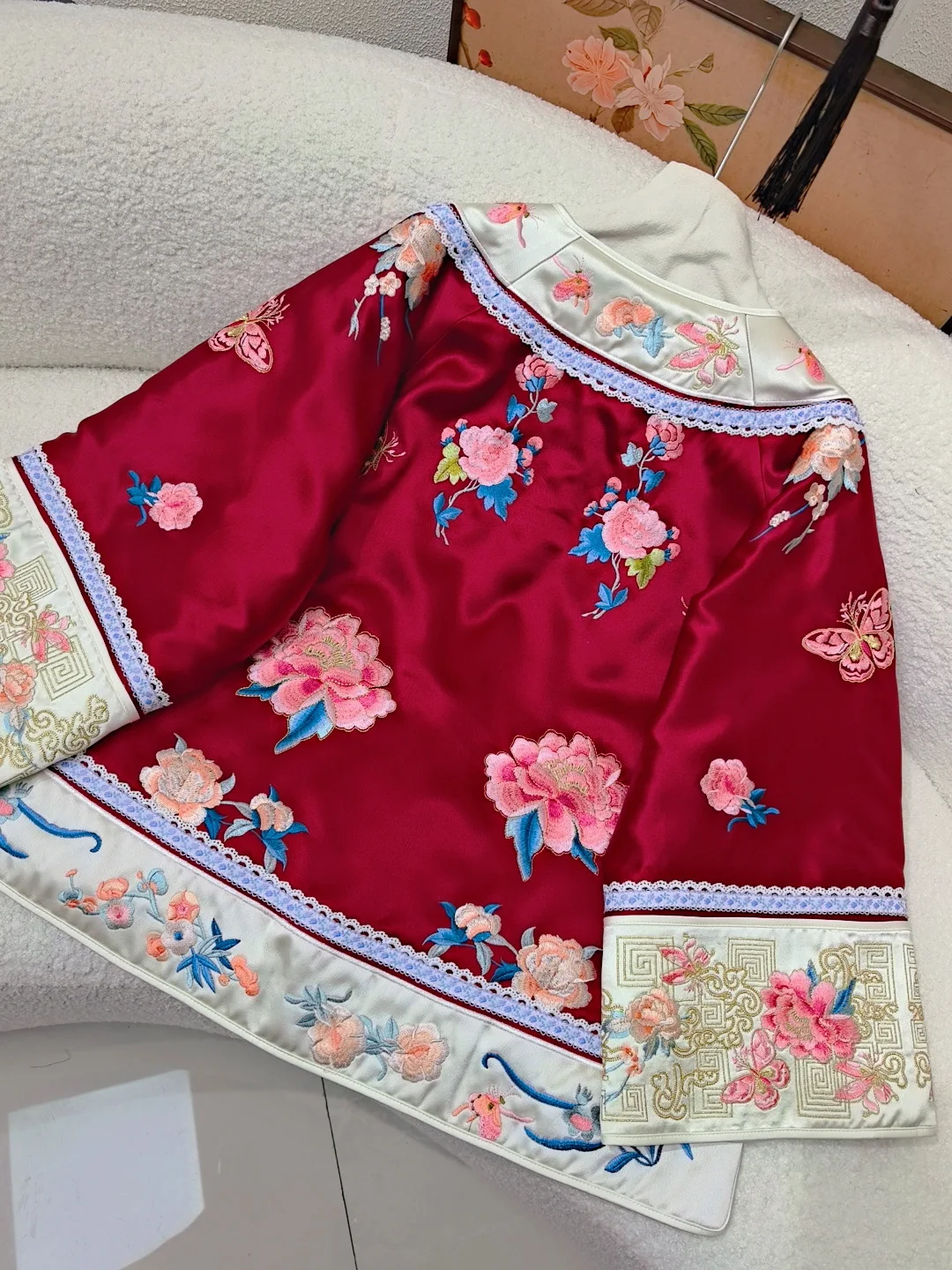 الراقية معطف الشتاء الدافئ السنة الصينية الجديدة خلات المرأة معطف فضفاض أنيق التطريز الزهور S-XXL