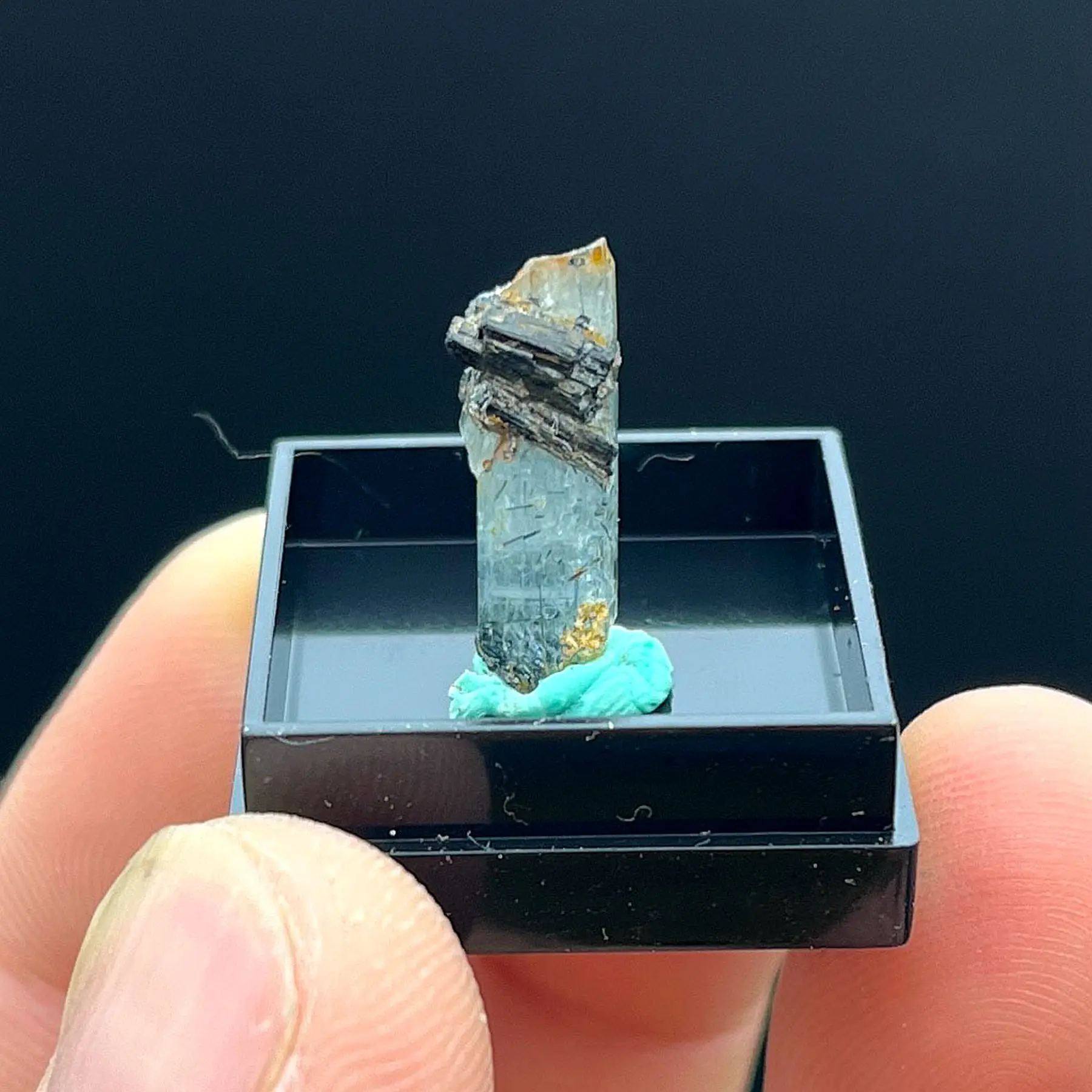 Natural Namibian aquamarine beryl and black tourmaline symbiotic raw stone healing crystal stone mineral specimen, box: 27mm