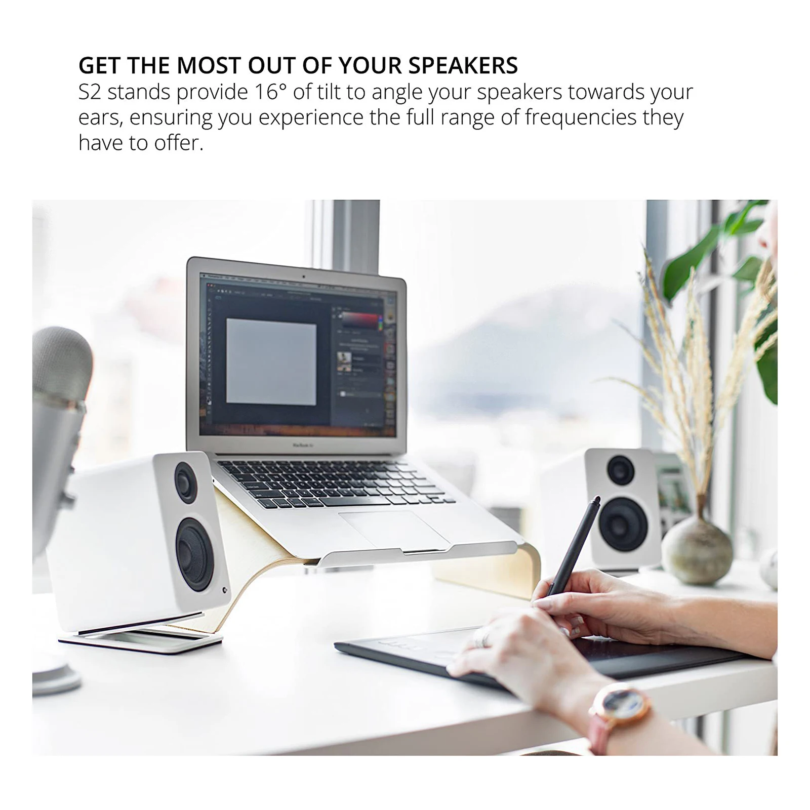 Gekippter Desktop-Lautsprecherständer, unterstützt 8 Pfund Computer-Lautsprecherständer, dämpfende Schaumstoffpolsterung, Lautsprecher-Stützbasis für PC-Lautsprecher