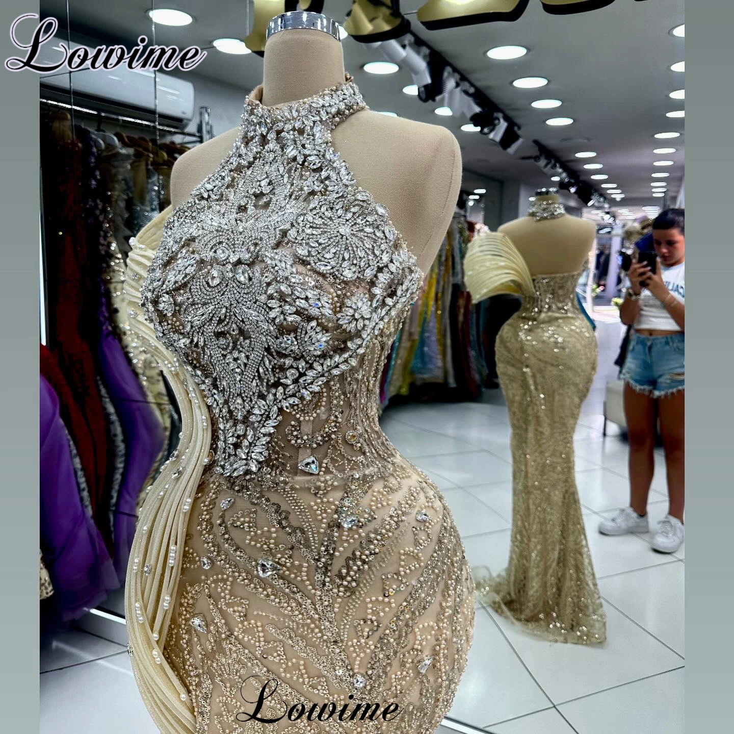 Special Designer Evening Dresses With Side Slit Halter Crystals Celebrity Dresses Mermaid Robes De Soirée Sleeveless Prom Dress