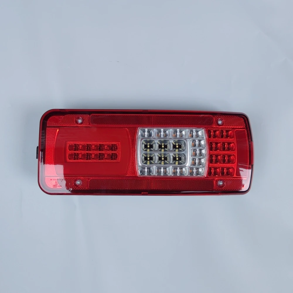 1Pc 24V LED Rear Headlight For Iveco Stralis Trakker 2016+ Truck Tail Light OE 5802000767 5802240296 Spare Parts