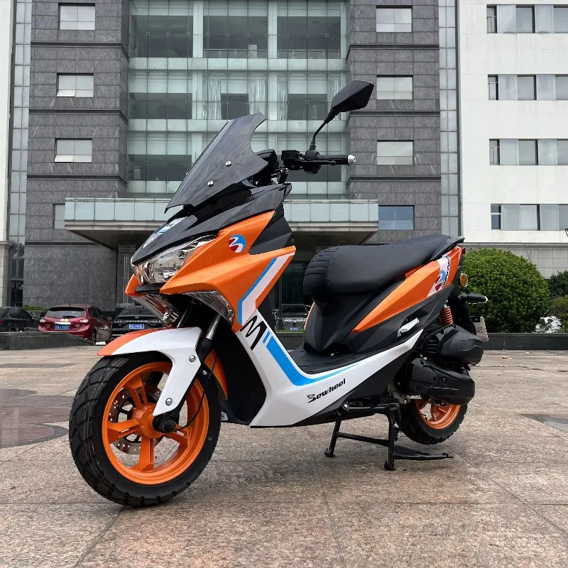 أحدث سكوتر غاز يورو 5 Plus 125cc لعام 2025 مع فرامل قرصية أمامية وخلفية 4 أشواط CBS EFI محفز حقيقي للدراجات النارية للحياة اليومية #2