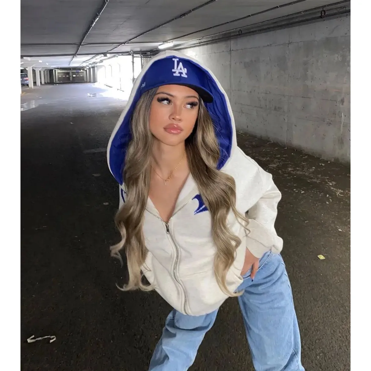 

Y2K ZipUp Hoodies Women Harajuku Grey Goth Grunge Oversized Streetwear Style Comfortable Fit Sweatshirt for Ladies