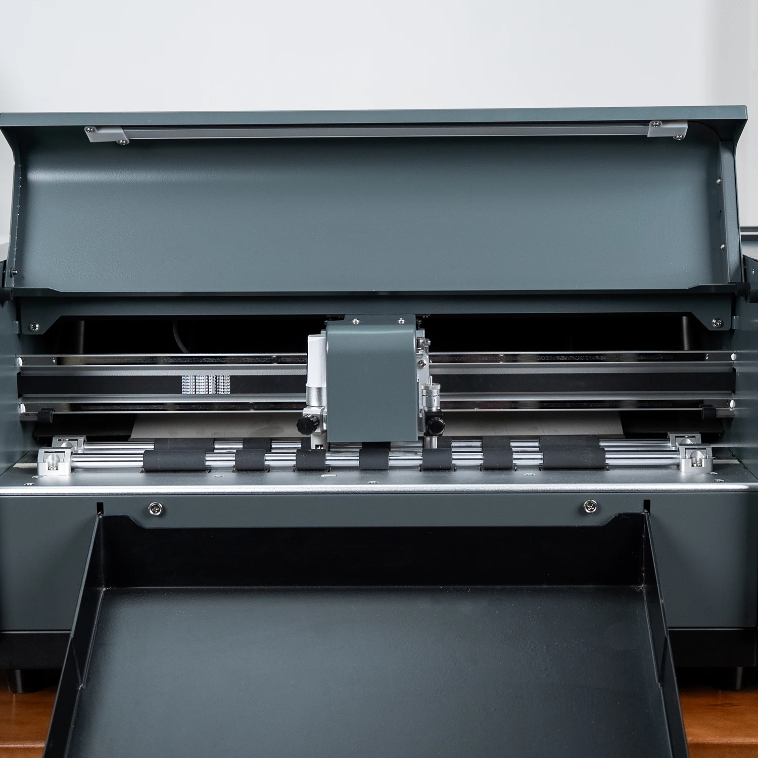 Rotary Creasing A3MAX4 PRO  High Speed  Dual Head Label Cutting Plotter with Servo Motor Digital Sheet Cutter