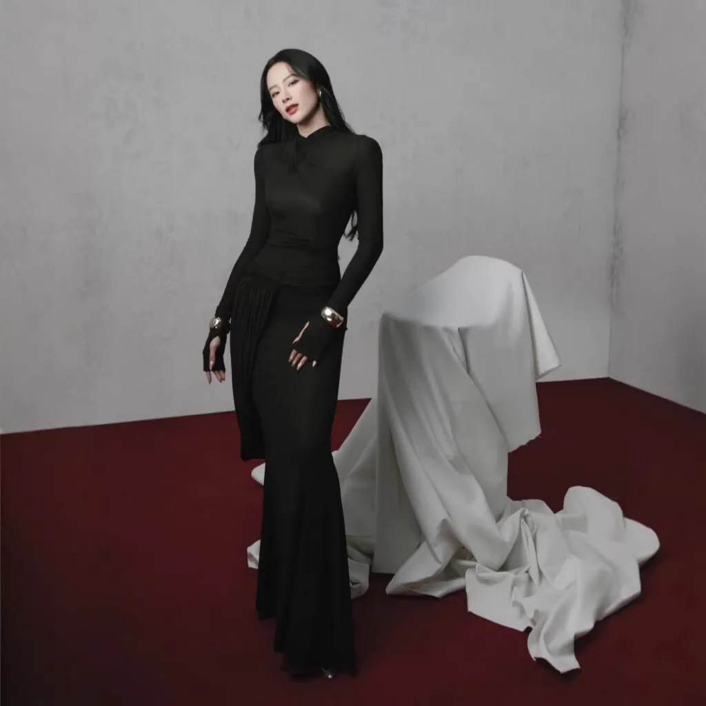 

Elegant Asymmetric Strap Long Sleeve Dress Spring Summer Outfit Elegant Long Dress Asymmetric Tying Design Formal Gown