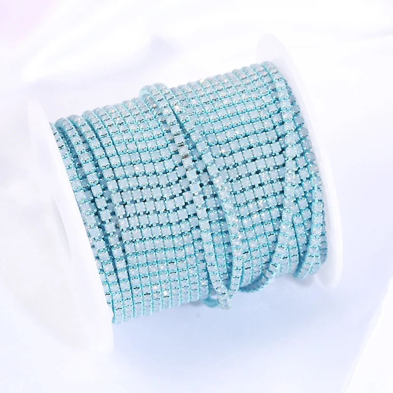 SS6 2mm 1 yard Blue Opal Glass Rhinestone Cup Chain Glitter Crystal Rhinestone Trim For DIY Wedding Dress Decoration