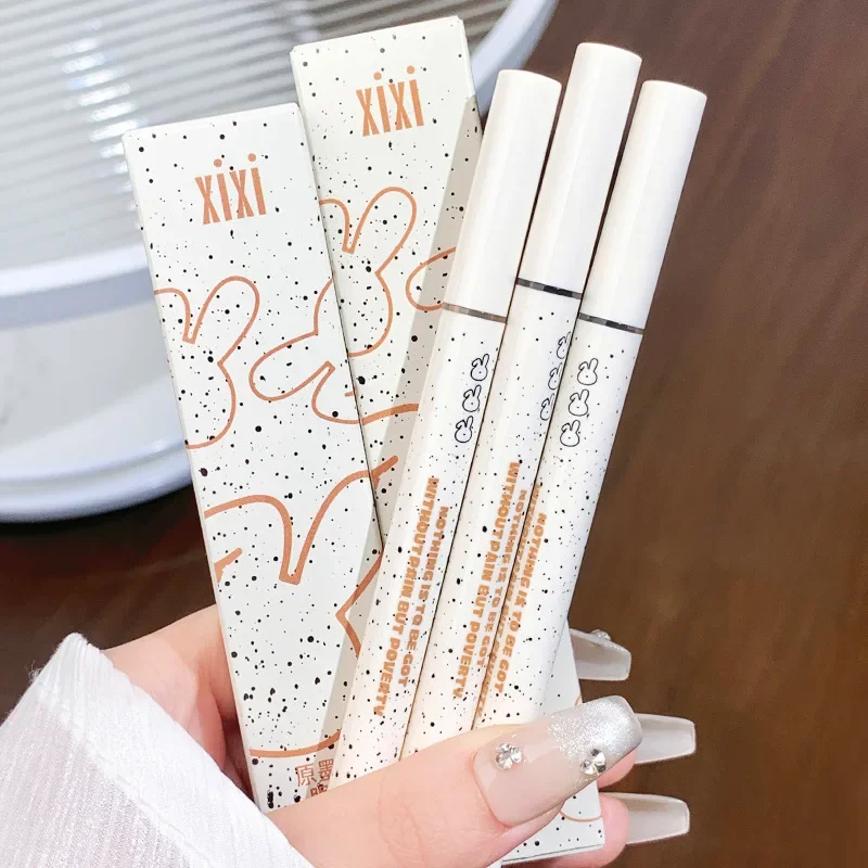 Xixi Original ink lint free eyeliner pen is naturally thin and not easy to be smudged. It looks white and brightens naturally