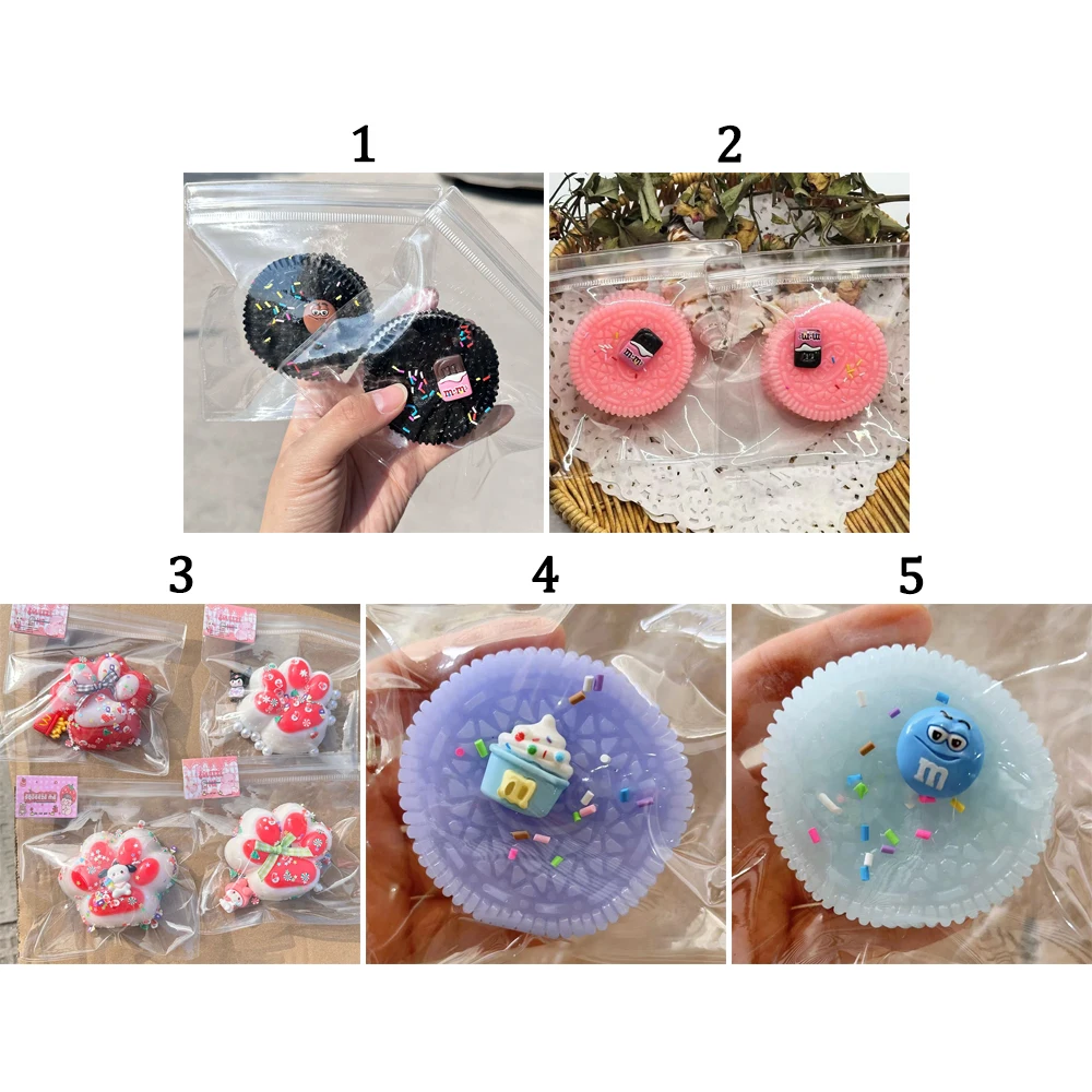 1PC Big Oreo Christmas Cat Paw Squeeze Toys Food Play Mochi Taba Biscuit Pinching Toy 3D Handmade Cat Paw Pinch Toy