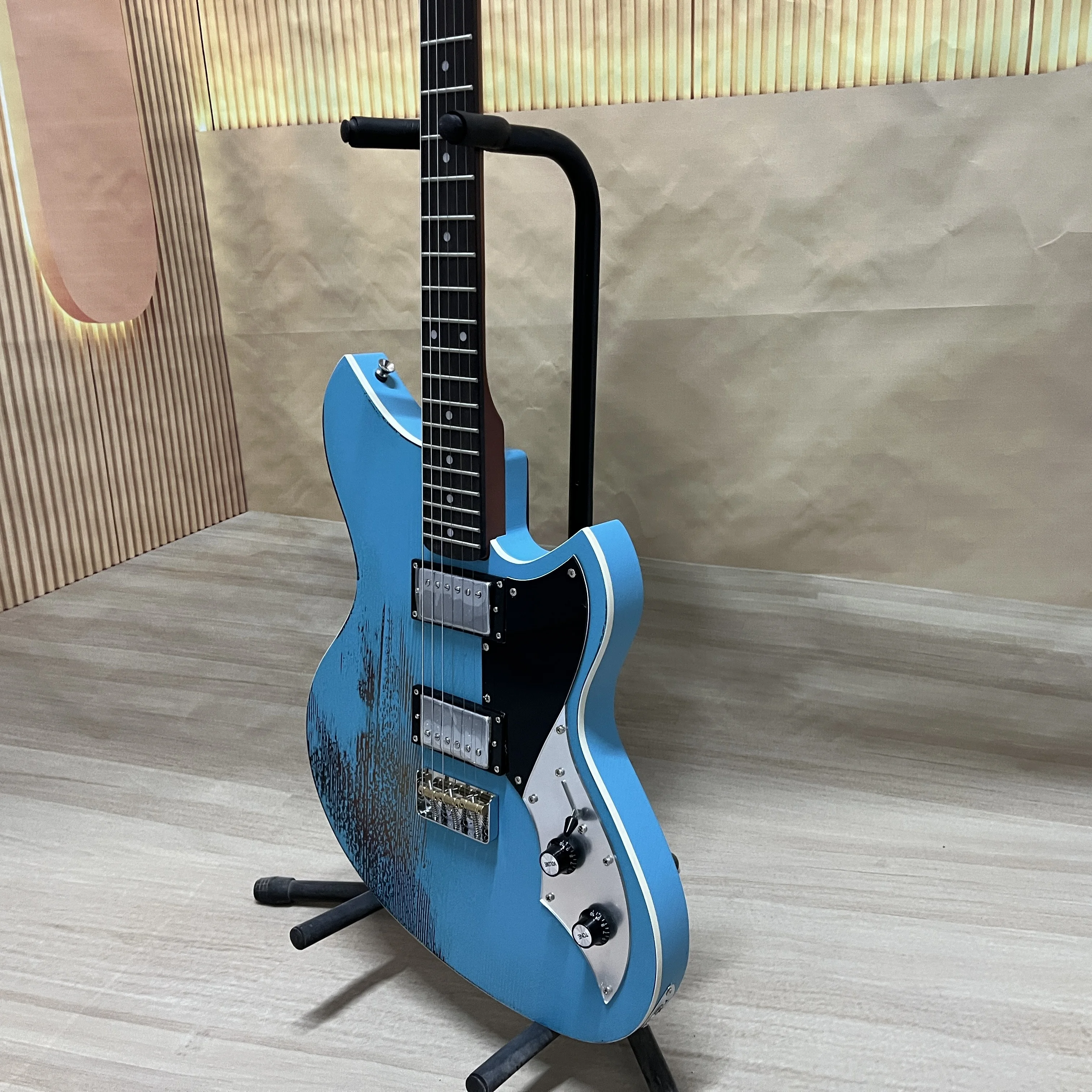 Reliquias para manos: Guitarra eléctrica, cuerpo de aliso, pastilla HH, diapasón de palisandro, alta calidad, Adecuado para diversos escenarios.
