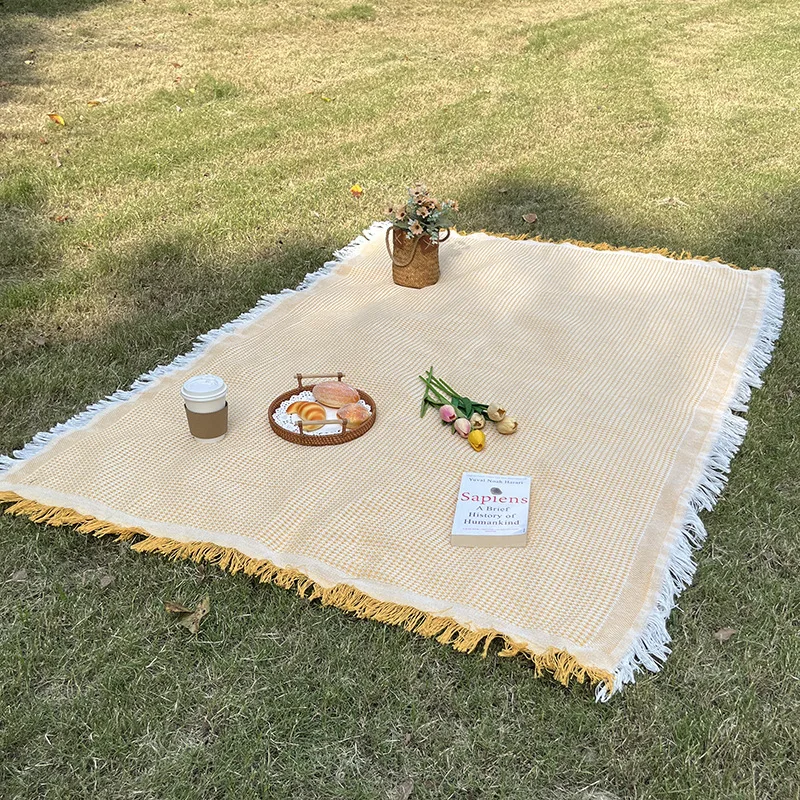 

Beach Rug Camping Blanket Lawn Floor Carpet Moisture-Proof Bohemian Woven Blanket For Travel Festivals Home Decor