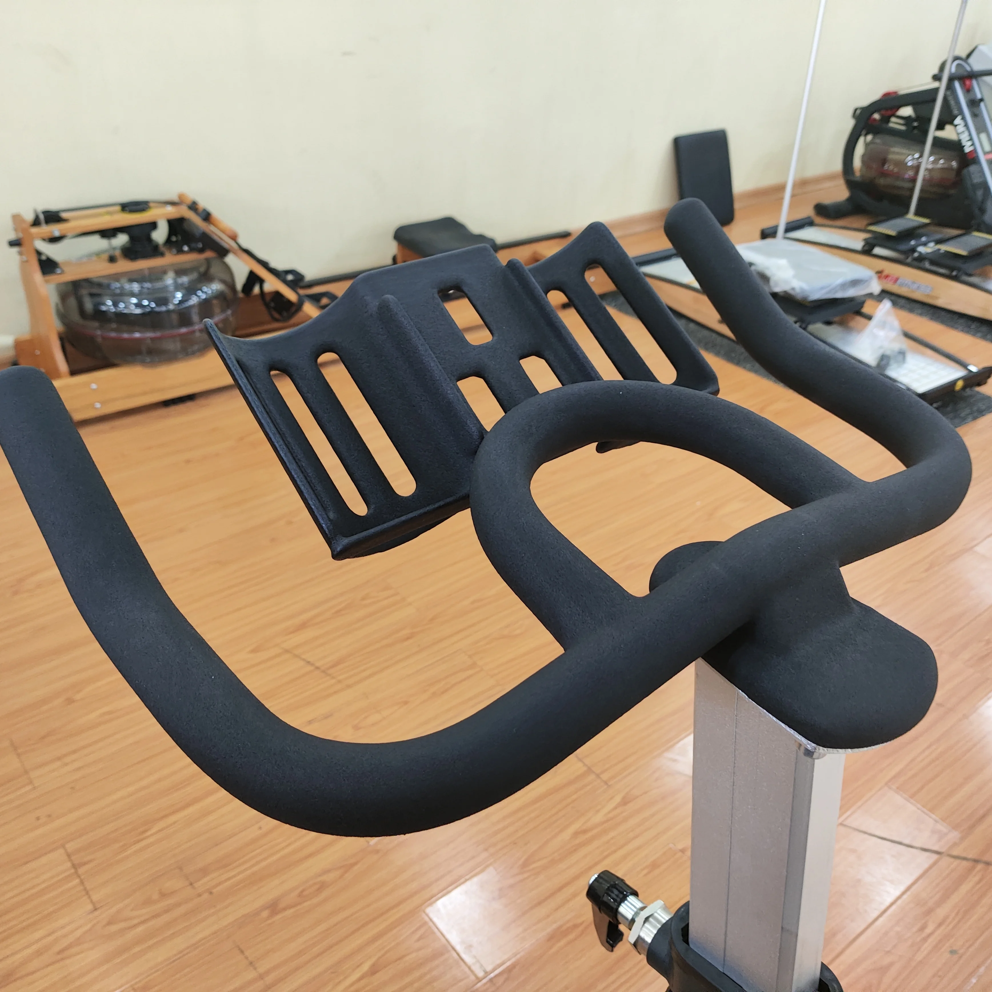 

Magnetic Resistance Foldable Belt-Driven Exercise Bike - Custom Logo Option for Home Gym Fitness Use