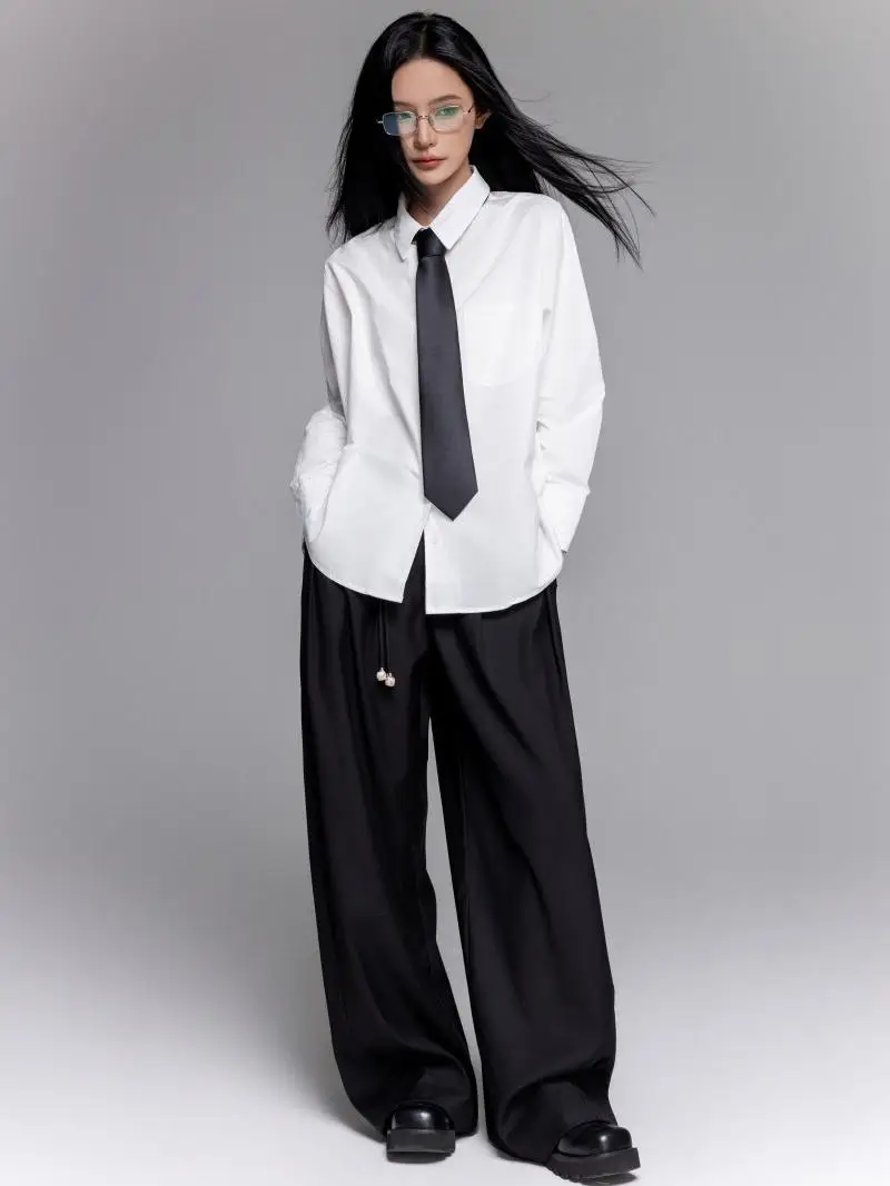 

Белая свободная рубашка с длинными рукавами, верхняя одежда, женская повседневная верхняя одежда на весну и осень, оригинальный дизайн, приятная для кожи, дышащая.