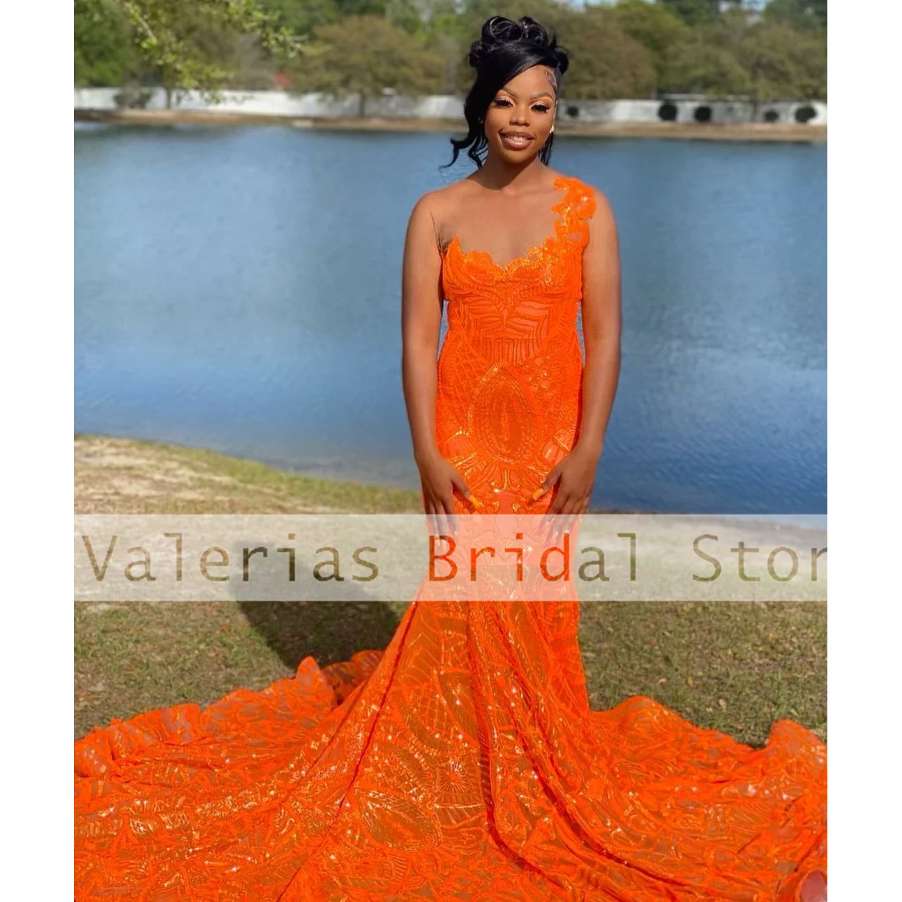 Sparkly Orange Mermaid Prom Dress Sleeveless Bling Sequined Formal Evening Party Gowns Court Train Robe De Bal Customized