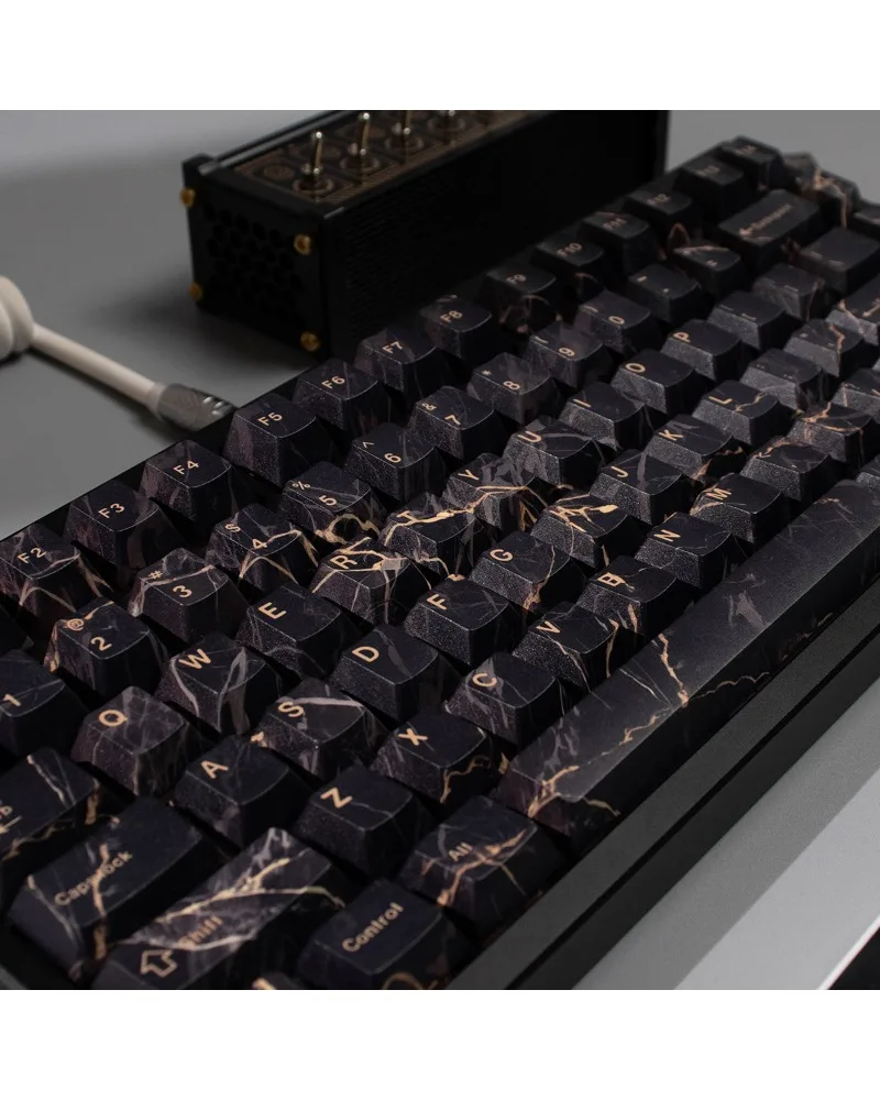 

Keycap full set of PBT five-sided sublimation original factory height adaptation 61/8 black mechanical keyboard