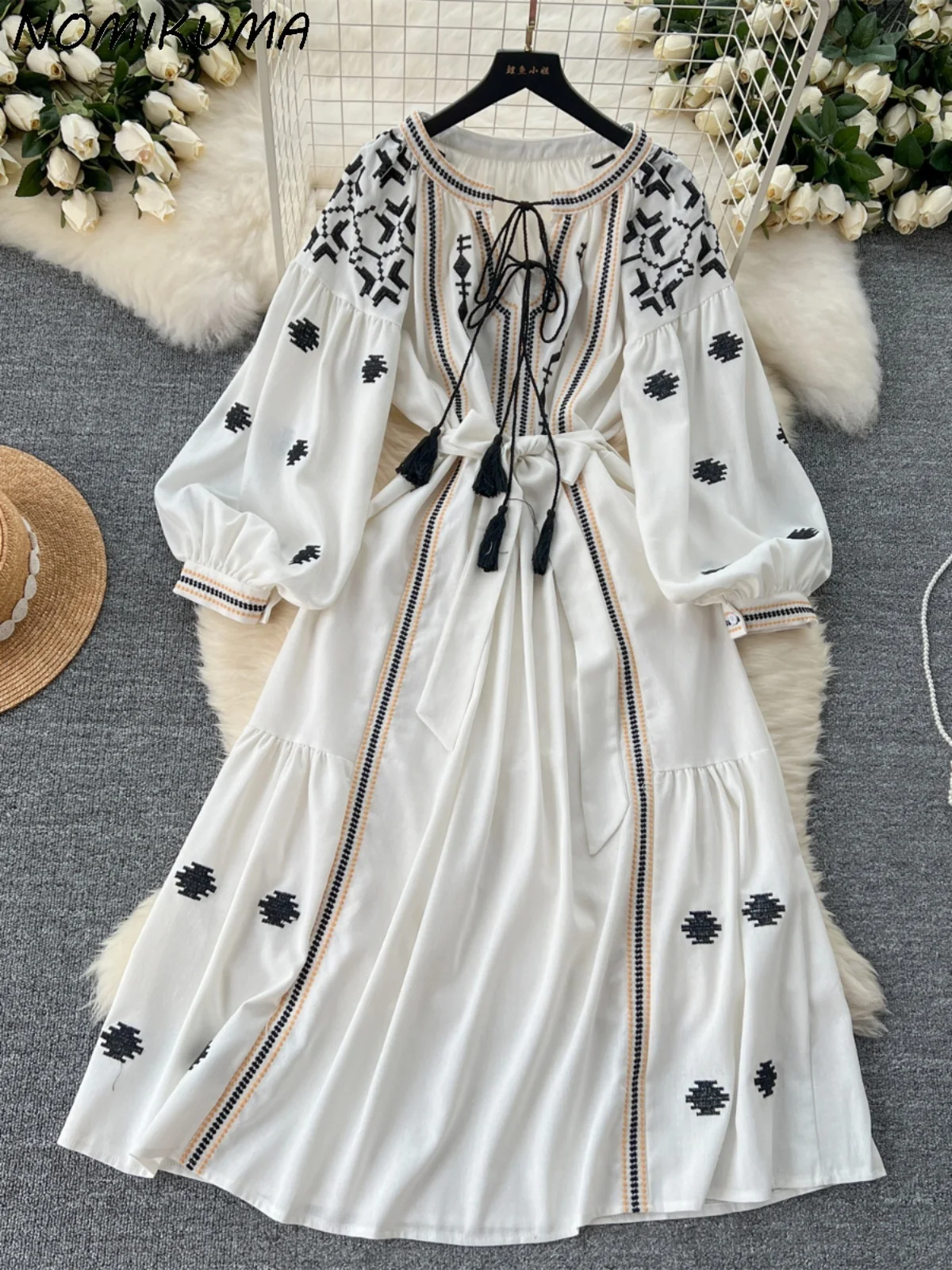 Nomikuma 2024 New Niche Retro Elegant Chic Embroidered Lantern Long Sleeved Tie Waist Holiday Style Long Dress