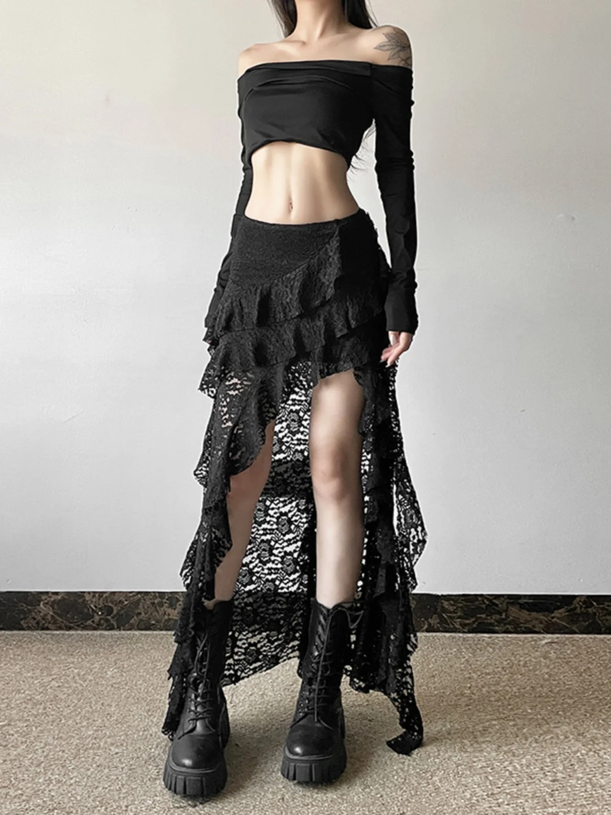 

SylCue Millennium Spicy Girl Ретро кружевная асимметричная утягивающая плиссированная юбка с высокой талией для женщин Модный силуэт трапециевидной формы