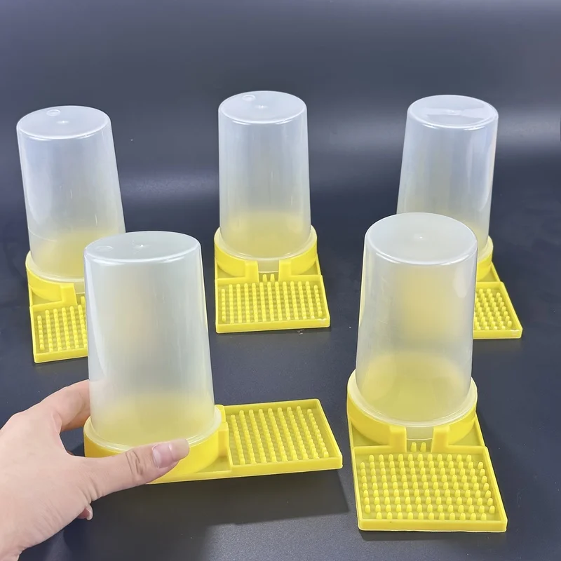 5PCS Bee Chicken Automatic Drinking Feeder Beekeeping & Poultry Farming Tools