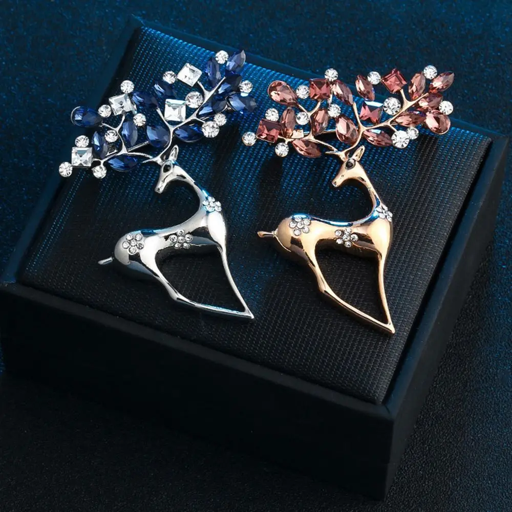 عيد الميلاد الرنة سبيكة الماس هدايا عيد الميلاد الكورية نمط دبابيس حجر الراين دبوس مجوهرات نسائية عيد الميلاد الأيائل دبابيس