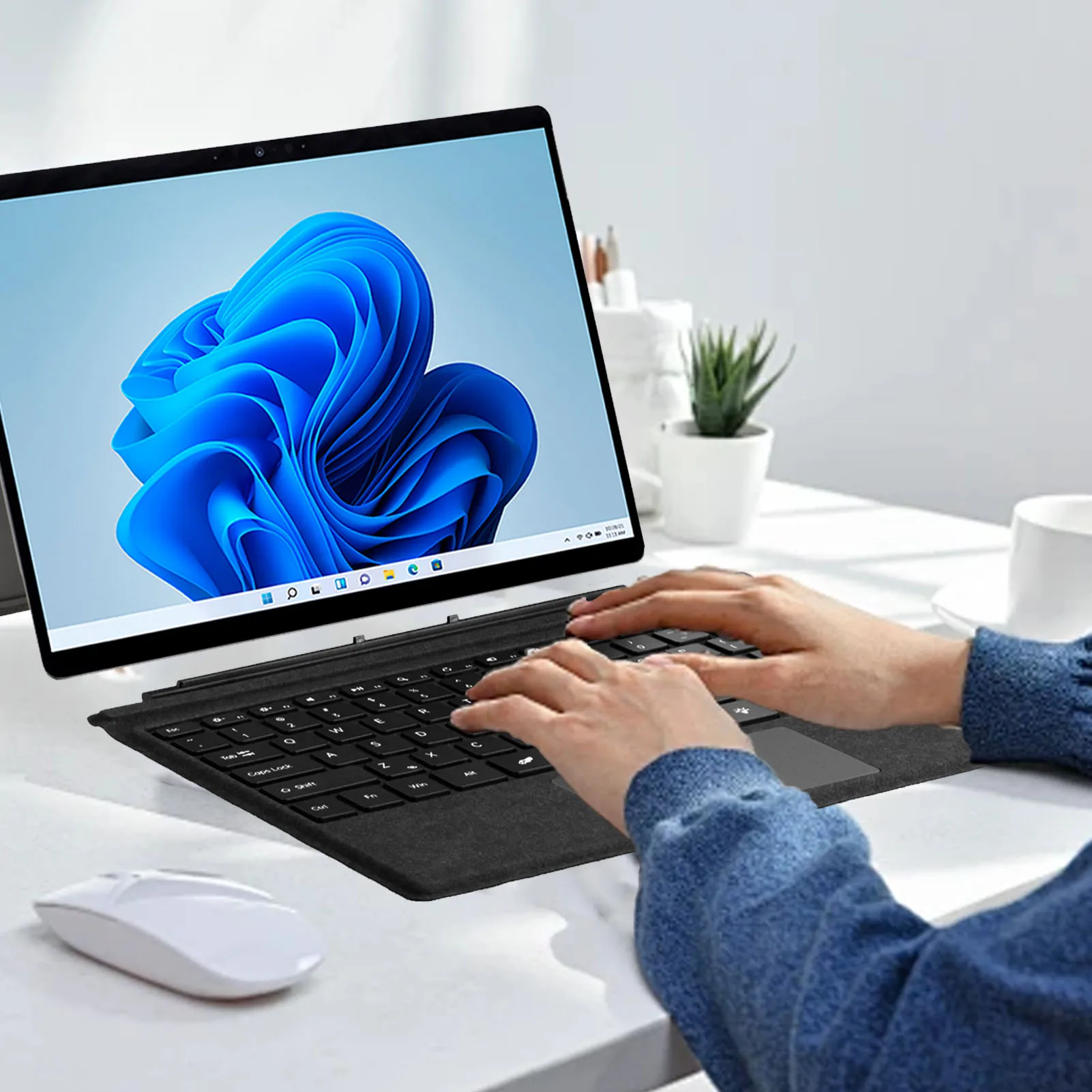 لوحة مفاتيح بلوتوث لاسلكية للكمبيوتر اللوحي، ملاحة دقيقة، لوحة مفاتيح لاسلكية غير قابلة للانزلاق، جاذبية مغناطيسية مرنة للعمل