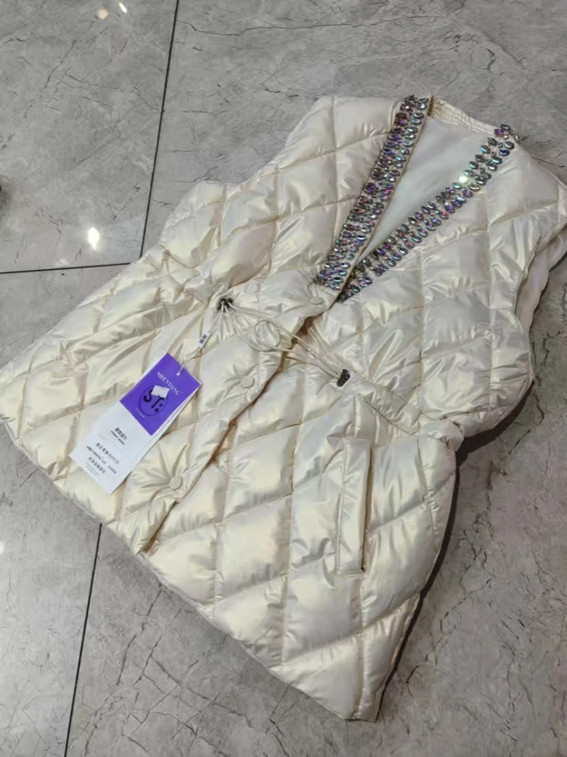 เสื้อกั๊กผ้าฝ้ายบุหนาสำหรับผู้หญิง รุ่นใหม่ ภาพถ่ายจริง เสื้อแจ็คเก็ตแขนกุดสำหรับฤดูใบไม้ร่วงและฤดูหนาว เสื้อผ้าหนา อุ่น สำหรับผู้หญิง เสื้อคลุมตัวนอก