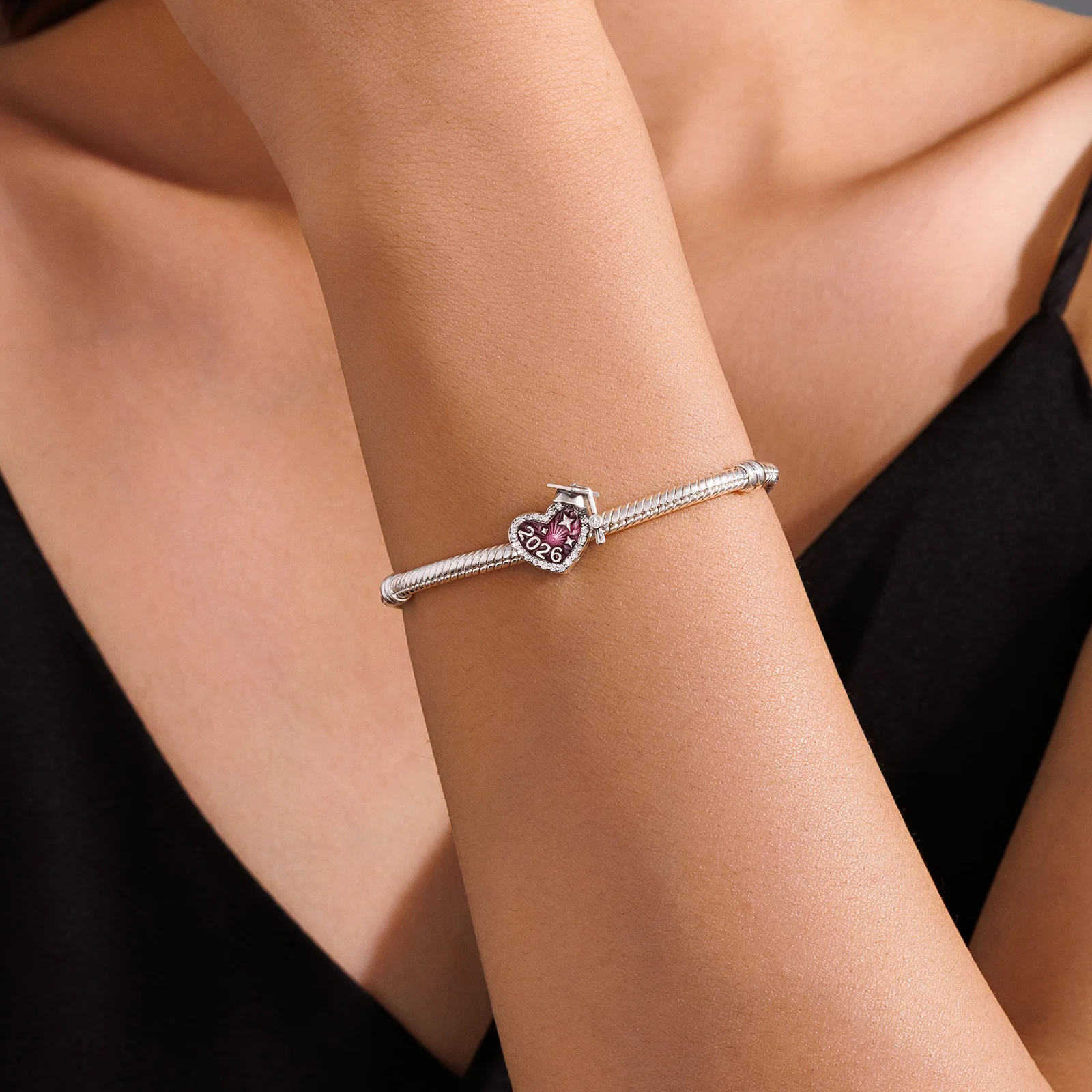 جديد 925 فضة سحر 2026 الوردي قبعة التخرج الخرز صالح سوار المرأة DIY بها بنفسك مجوهرات الحب اليومية الساخن محظوظ الهدايا