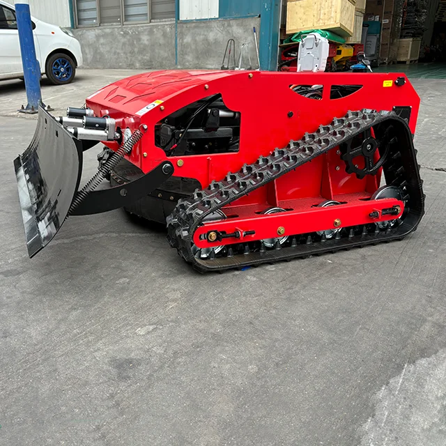 جزازة العشب الروبوتية الصغيرة التي يتم التحكم فيها عن بعد، ميزة ذاتية الدفع، محرك رباعي الأشواط للاستخدام في المزرعة