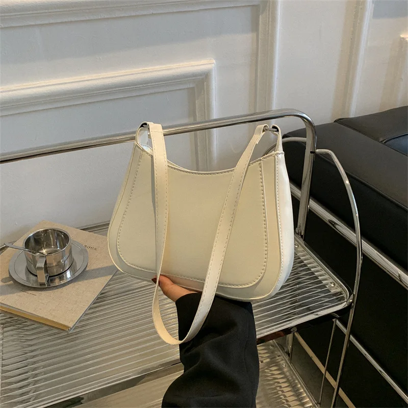 

2025 Fall Vintage Underarm Bag Womens Spacious Dumpling Shoulder Purse Minimalist Crossbody Tote for Daily Use