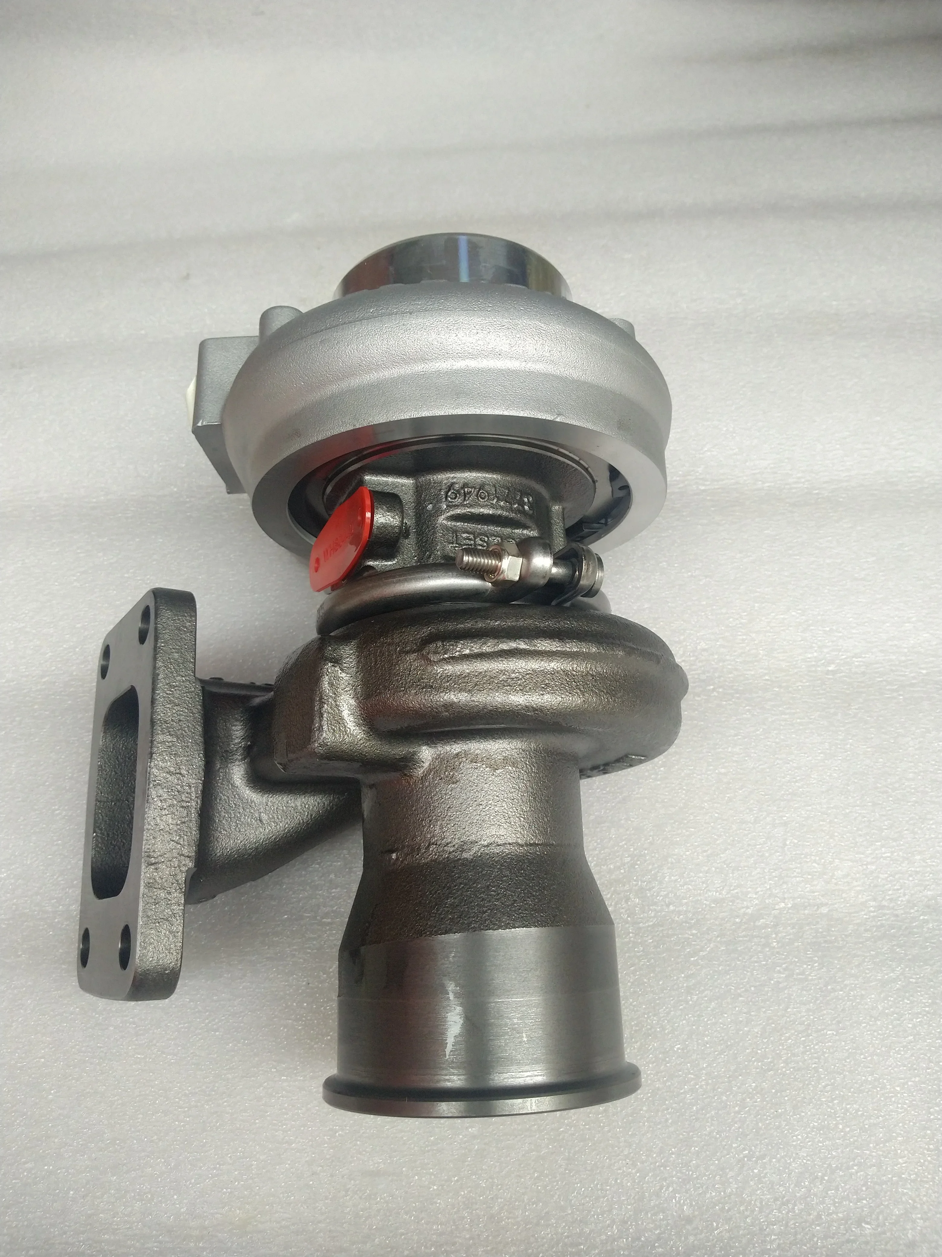 純正4BTエンジン ターボチャージャー 3794518 3794519