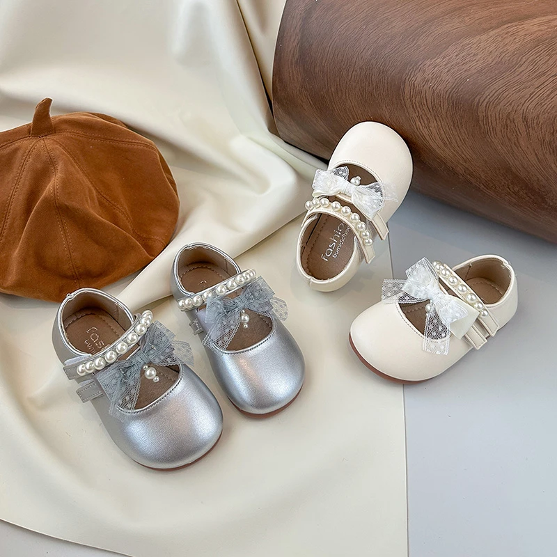 

Кожаные туфли принцессы для девочек с кружевными бантами, детские туфли на плоской подошве с круглым носком, универсальные осенние детские повседневные туфли Мэри Джейн, корейский стиль