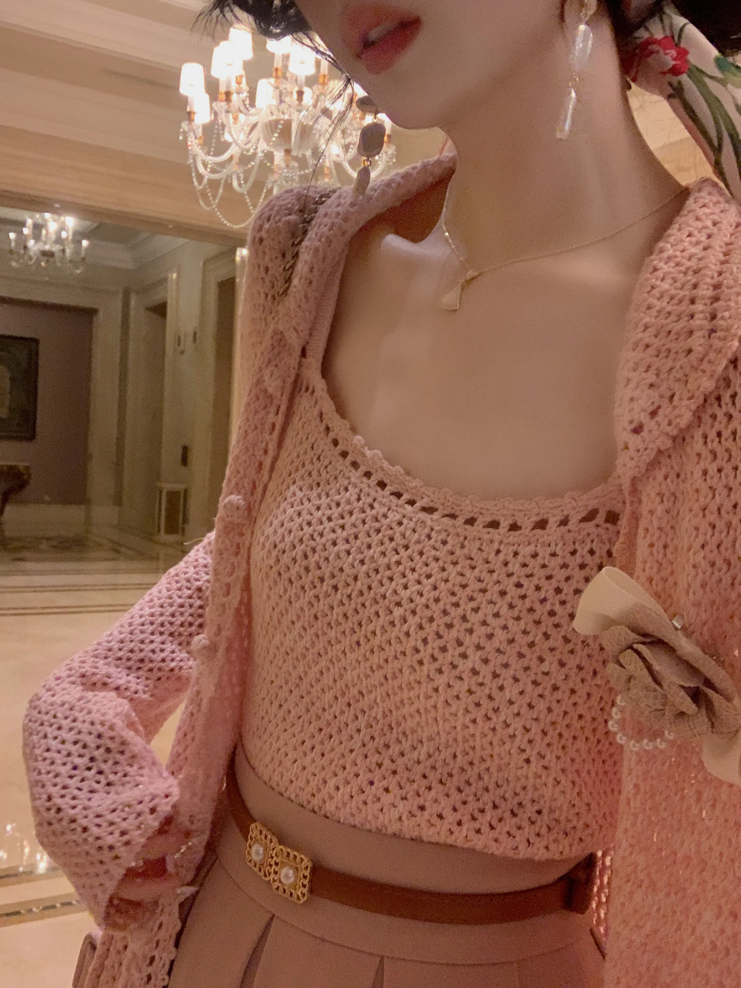 

Ele Vintage Knitted Two-Piece Set with Strap Cardigan Gentle Encounter Agel Top for Women in China Regular Sve Length