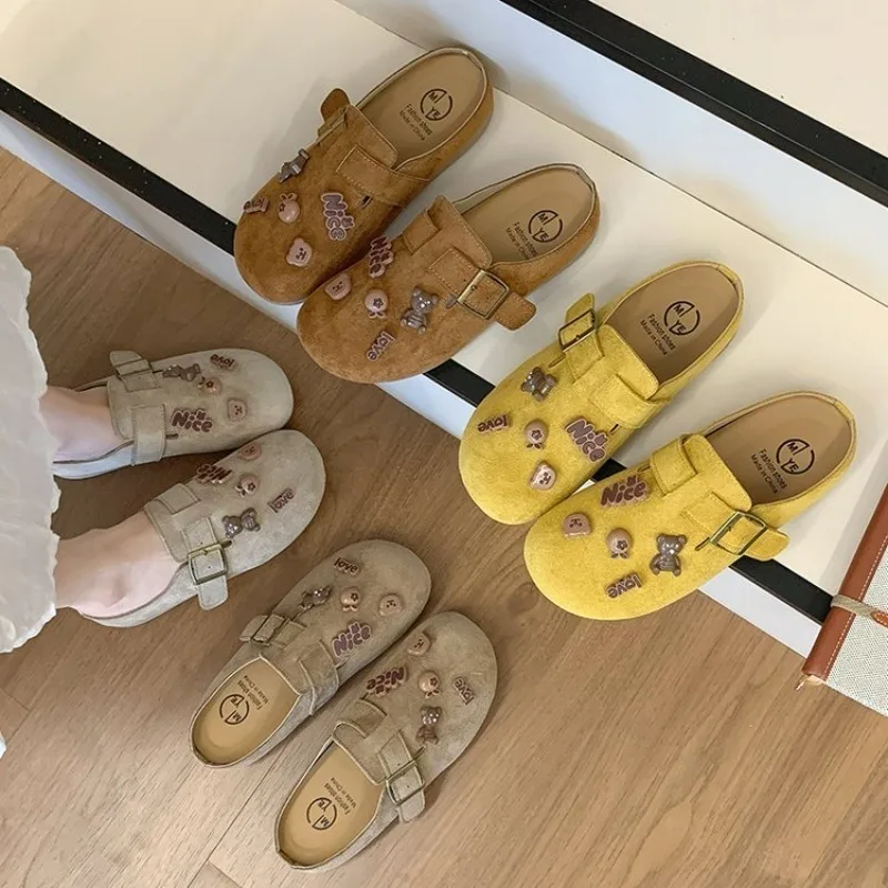 Damen DIY Charms Deko Birkenstock Mule Slipper aus Wildleder, perforiert, geschlossene Zehenpartie, weiche Sohle, niedliche, lässige Outdoor-Slipper für Damen – Detail 4