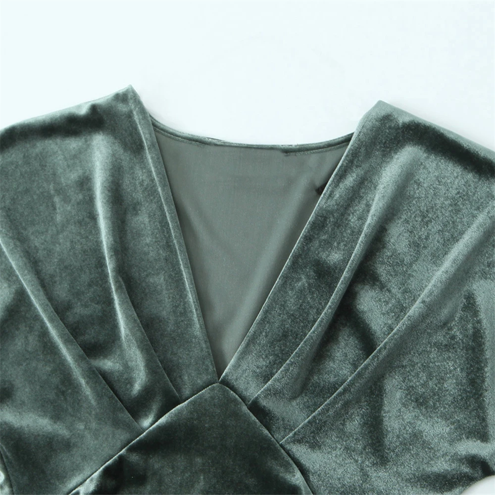 الحد الأدنى الخامس الرقبة مطوي تصميم المخملية قصيرة الأكمام تنورة طويلة الناي جديد بلون فستان سليم صالح