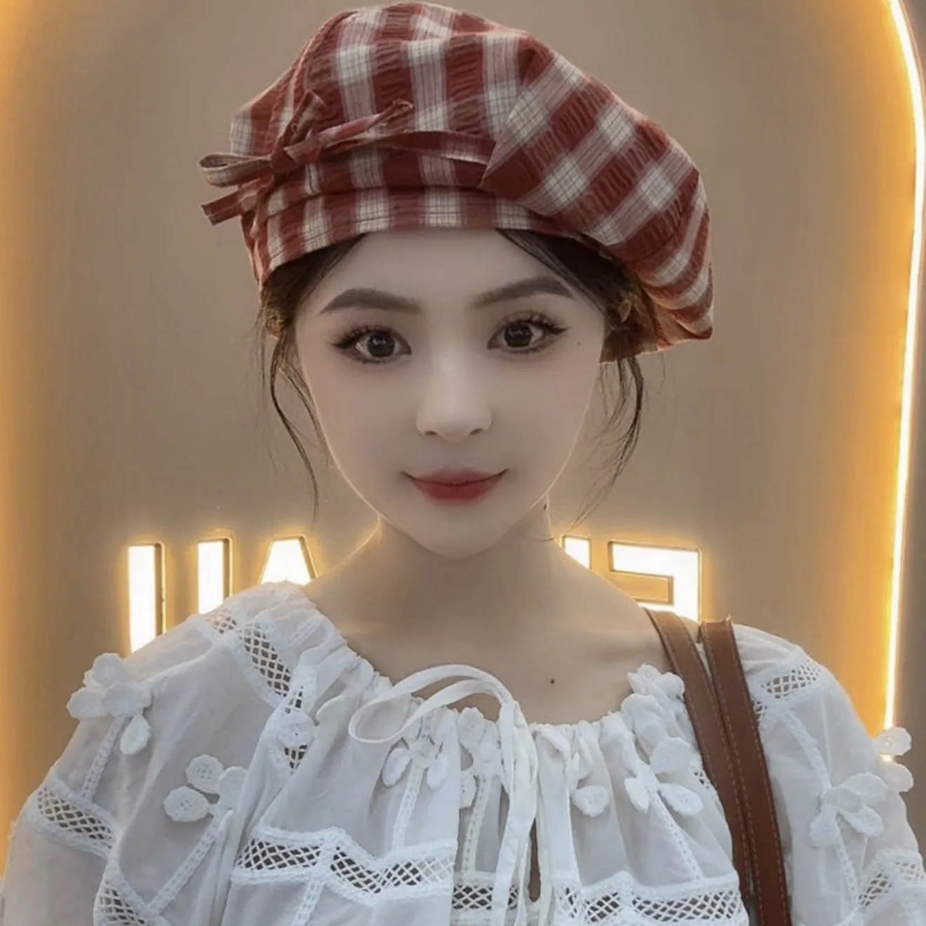 

Farman Japanese retro plaid beret female college style painter hat big head circumference showing face small cloud octagonal hat