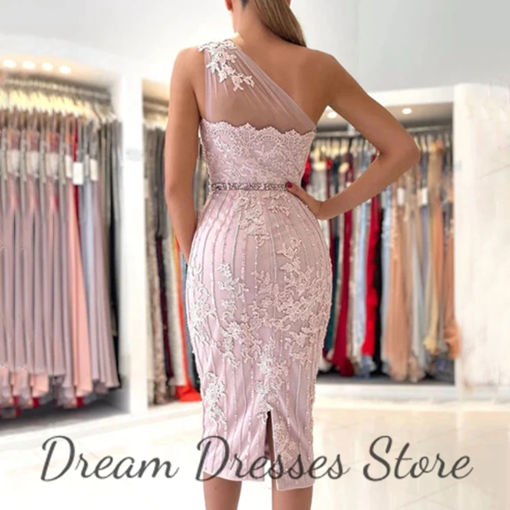 Elegant One Shoulder Sleeveless Cocktail Dresses Applique Beading Luxury Party Prom Women‘s Gowns with Beaded Belt  فساتين كوكتي