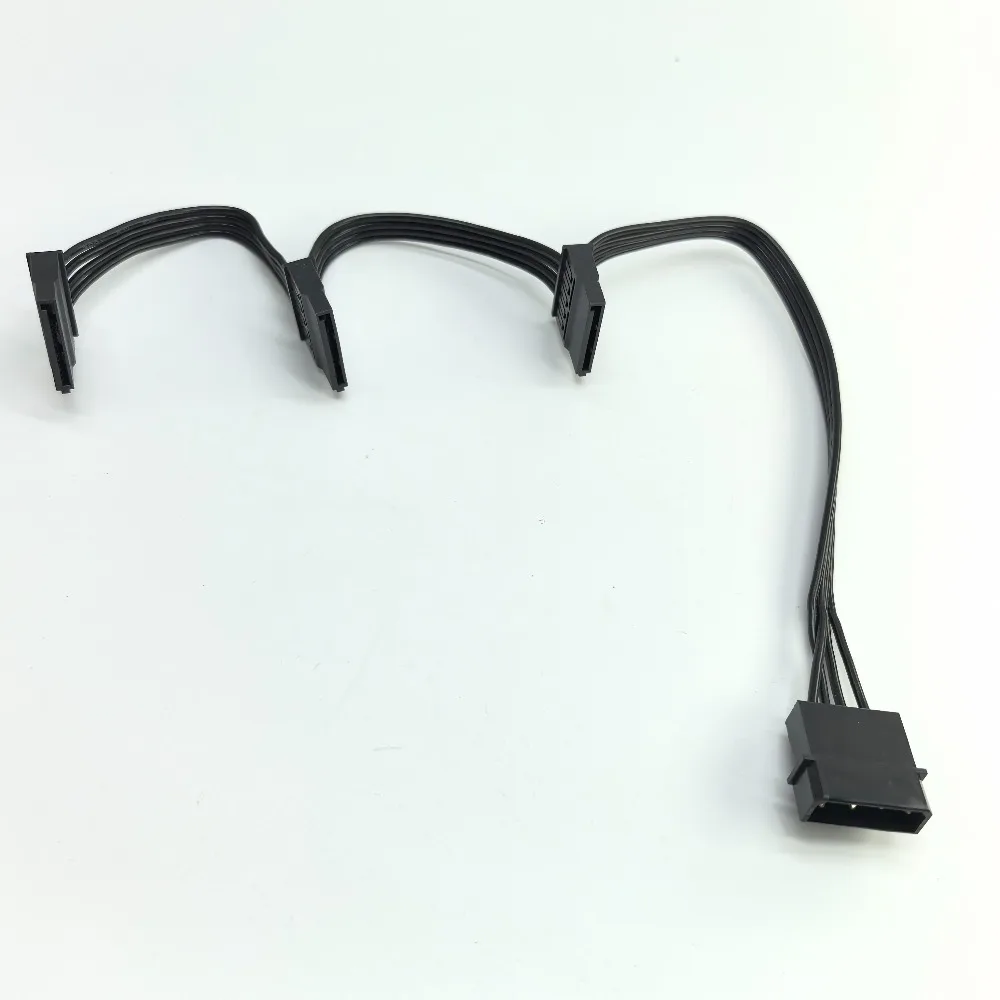 4Pin IDE Molex naar 3-poorts 15Pin SATA-voedingskabel Snoer Lood 18AWG Draad voor harde schijf HDD SSD PC Server DIY Zwart