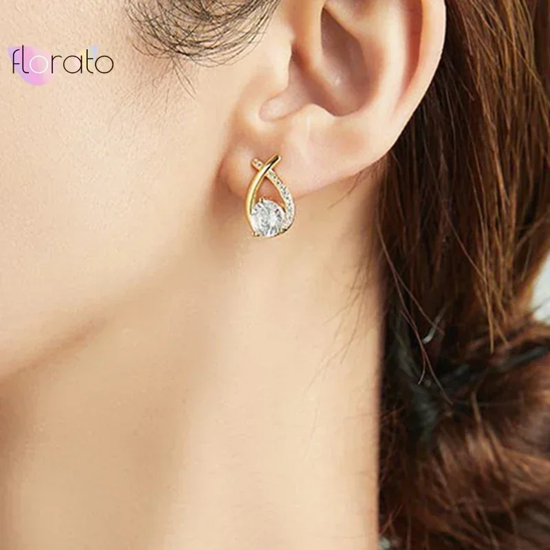 High-quality White Zircon Water Drop Earrings for Women 925 Sterling Silver Needle Delicacy Stud Earrings Wedding Party Jewelry