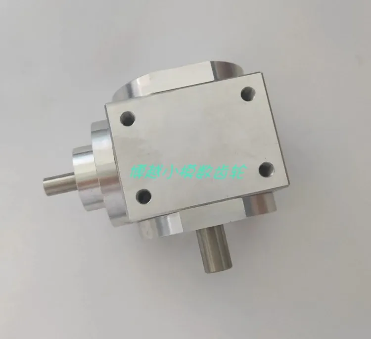 Small Module 90 Degree Right Angle Transmission Reversing 1:2 Gearbox